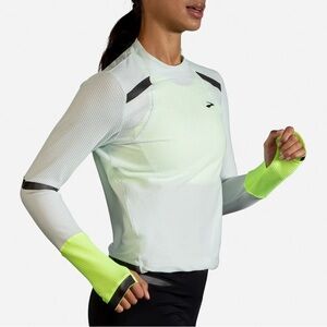 Women's Long Sleeve Brooks Carbonite Running Set